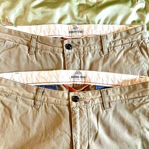 2 sets of Dockers Men’s pants, beige, size:34x29 size.